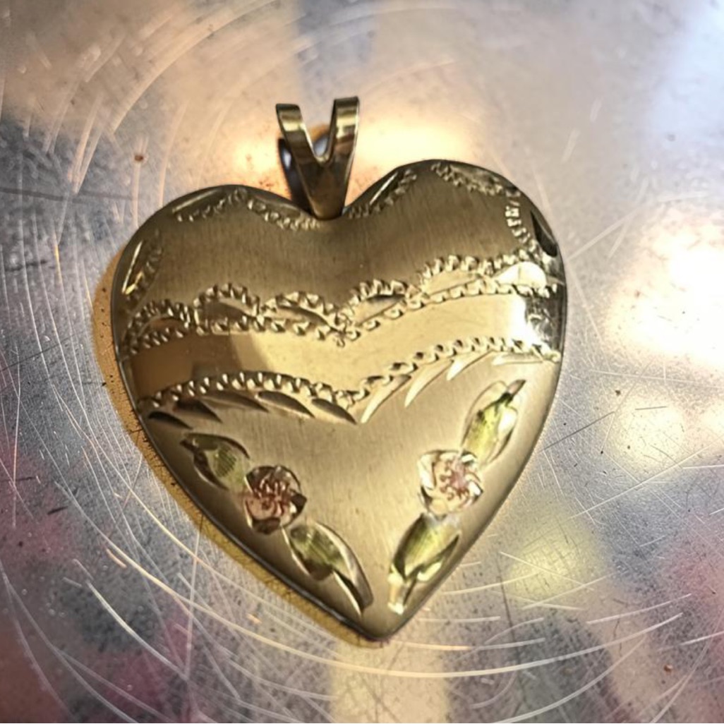 Vintage Princess Pride Creations 14k Gf Gold Heart Pendant Locket